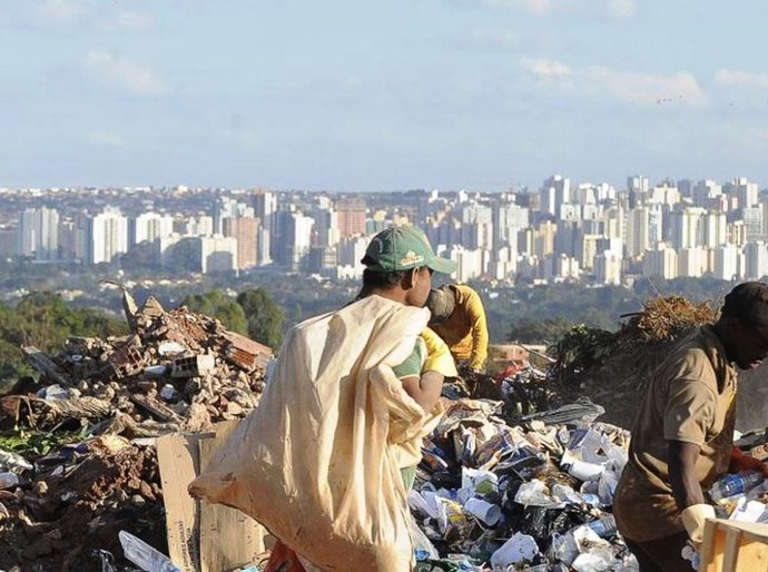 Auxílio emergencial reduziu a pobreza em 23%