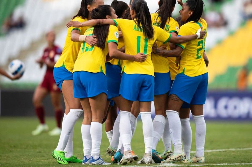 Seleção encara Colômbia em busca do 8º título da Copa América Feminina