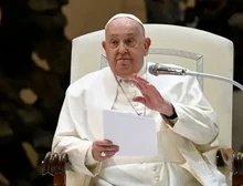 O que se sabe sobre saúde do papa Francisco, hospitalizado em Roma