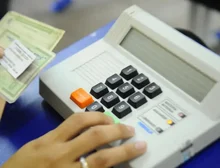 Eleitorado brasileiro cresce 1,4% na comparação com 2022 e chega a 158,7 milhões, diz TSE