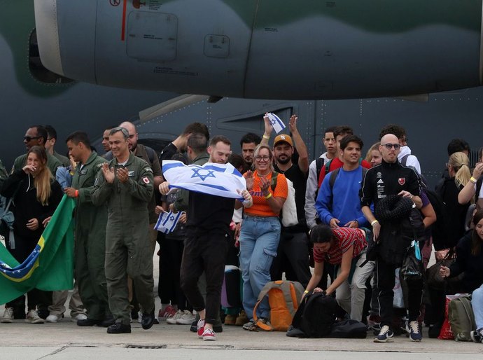 Grande parte da área de al-Zahraa no centro de Gaza foi completamente arrasada