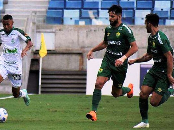 Cuiabá perde para o América-MG na Arena Pantanal por 2 a 0 pela 23ª rodada do brasileirão