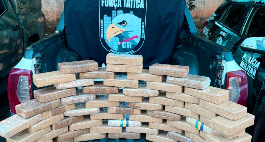 Força Tática e Gefron apreendem 63 quilos de pasta base e causam prejuízo de R$ 1,2 milhão às facções criminosas