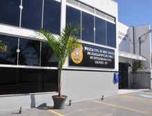 Polícia Civil prende mãe que jogou água quente no filho devido a acidente doméstico