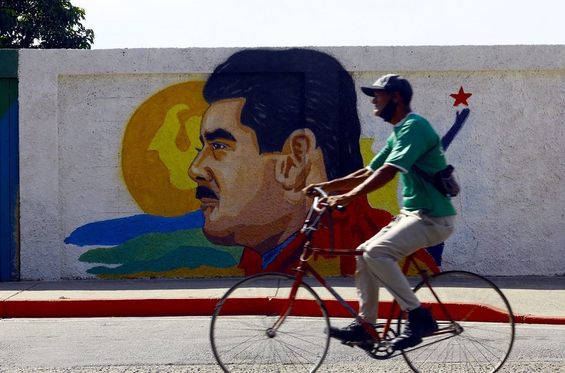 Biden afrouxa sanções petrolíferas a Maduro em troca de retomar o diálogo com a oposição
