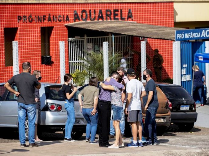 Horror em Santa Catarina: rapaz que atacou creche é “introspectivo” e “vinha maltratando animais”
