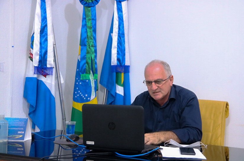 Veja Documentos: Prefeito de Chapada registra BO contra Thelma de Oliveira por fazer transferências bancárias em quase meio milhão no último dia de gestão