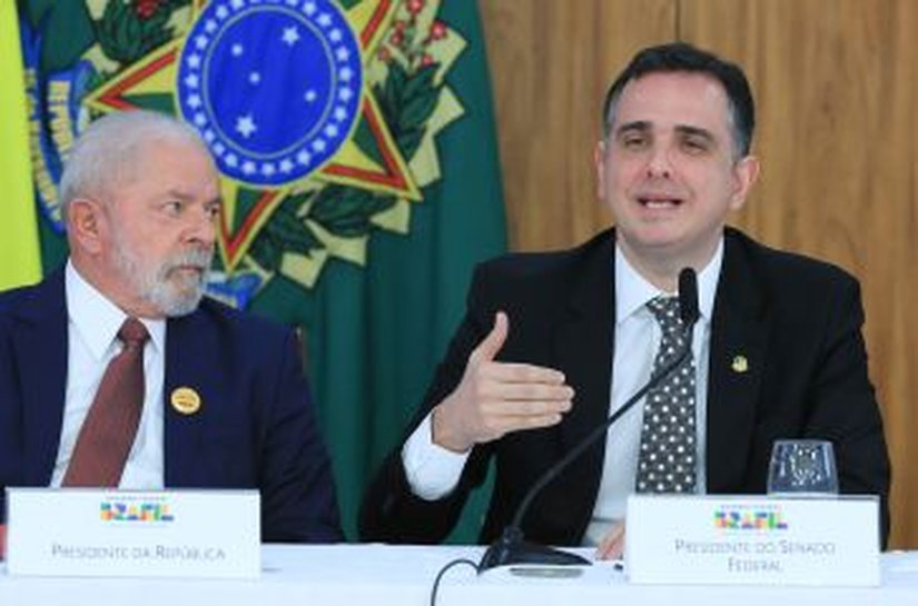 Lula discutirá com Pacheco escolha de relator para reforma tributária