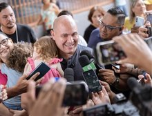 Abílio rebate críticas sobre UPAs e ironiza vereadora: “Acho que ela está reclamando porque as pessoas não estão indo mais pegar atestado”