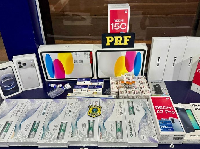 PRF apreende medicamentos e eletrônicos durante fiscalização na BR-364, em Rondonópolis,MT