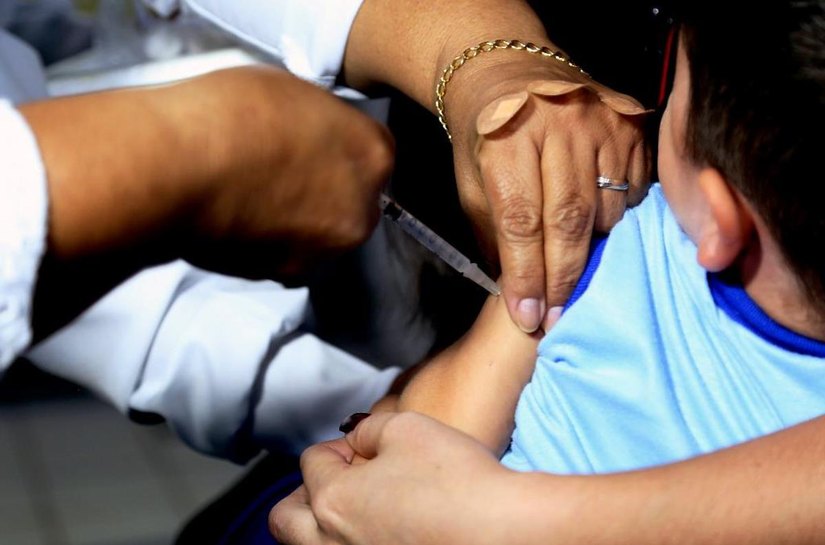 Mato Grosso já tem estoque de 3,4 milhões de seringas para vacinas