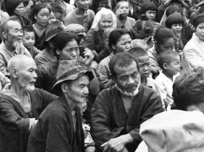 Okinawa: os suicídios e assassinatos de centenas de japoneses antes da rendição aos EUA na 2ª Guerra
