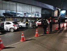 Operação Lei Seca resulta em seis autuações criminais e remoção de 40 veículos em Várzea Grande