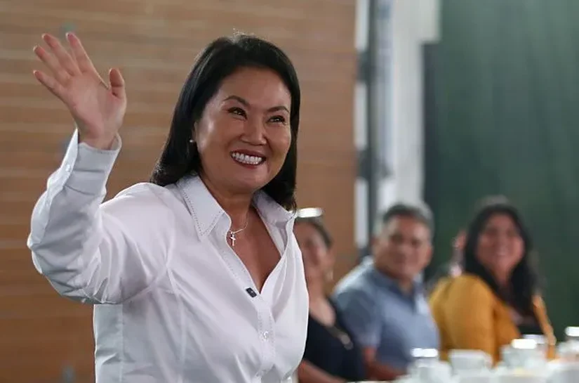 Reuters: Fujimori tem vantagem irreversível; resultado não foi divulgado