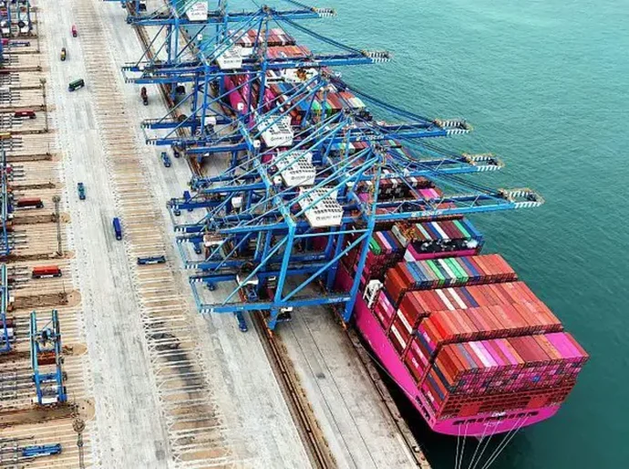 Após ameaça de Trump, China diz que não tem medo de guerra tarifária