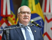 Fachin assume relatoria do caso sobre Moraes e Vorcaro