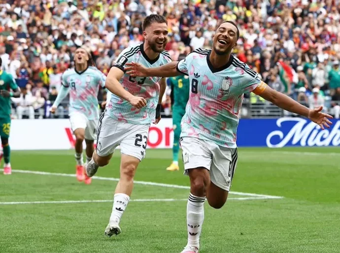 Bélgica tem reação incrível, vence Senegal na prorrogação e vai às oitavas