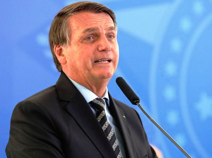 Bolsonaro cumprimenta Biden e divulga carta enviada ao novo presidente
