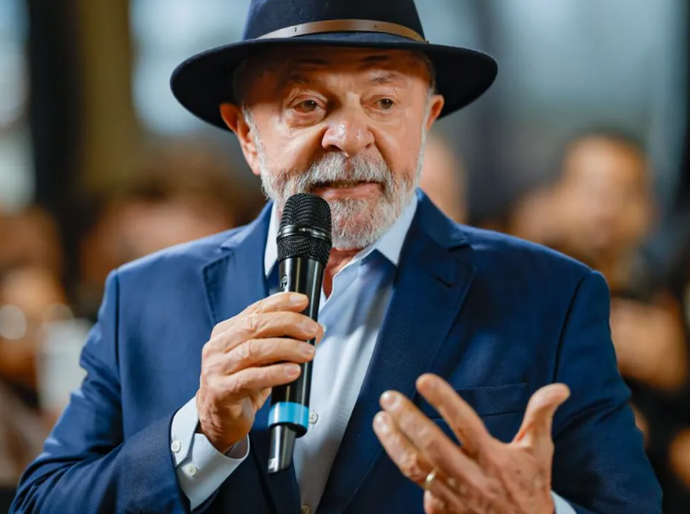 Lula defende apuração sobre Lulinha: 'Ninguém está impune se cometeu erro'