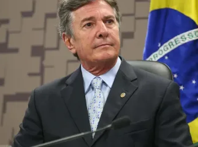 Moraes autoriza Collor a cumprir pena em regime domiciliar