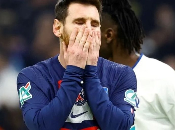 Messi não vai renovar com o PSG, diz jornal francês