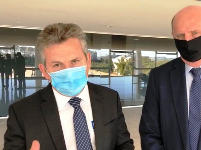 Mauro Mendes se reúne com ministros para tratar das ferrovias e da BR-163