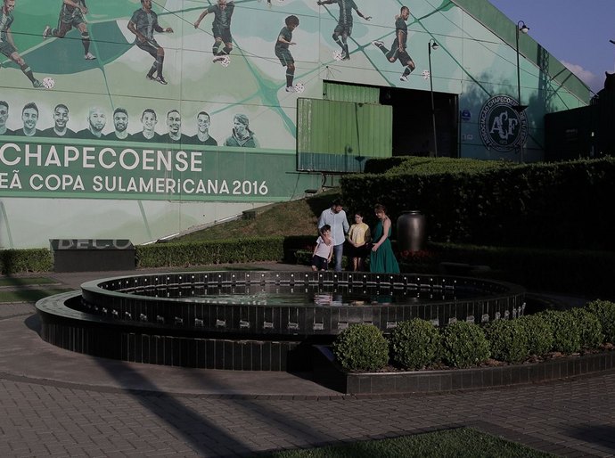 Chapecoense encara as sequelas do acidente enquanto volta às origens para se reerguer