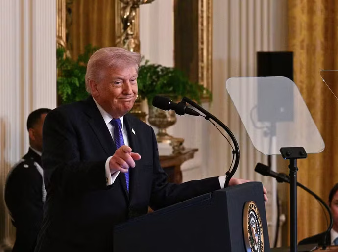 Trump diz que é 'tarde demais' para conversar com o Irã