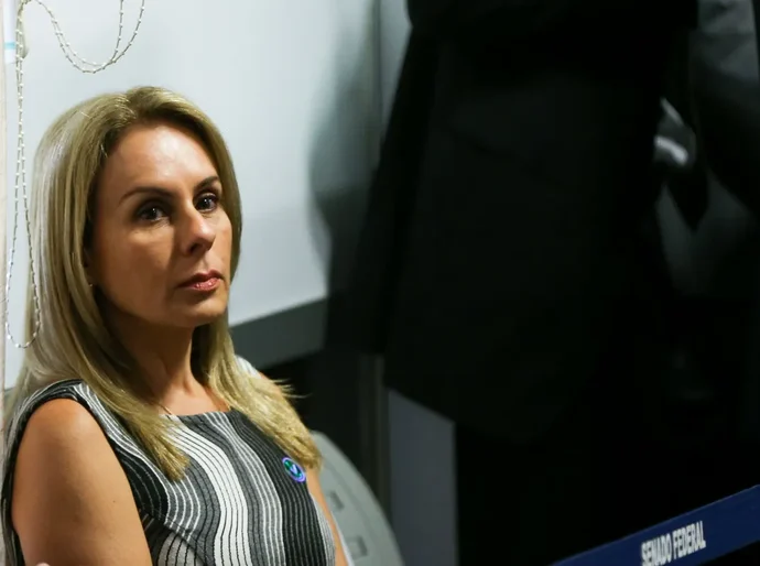 Escritório de mulher de Moraes irá processar senador relator de CPI