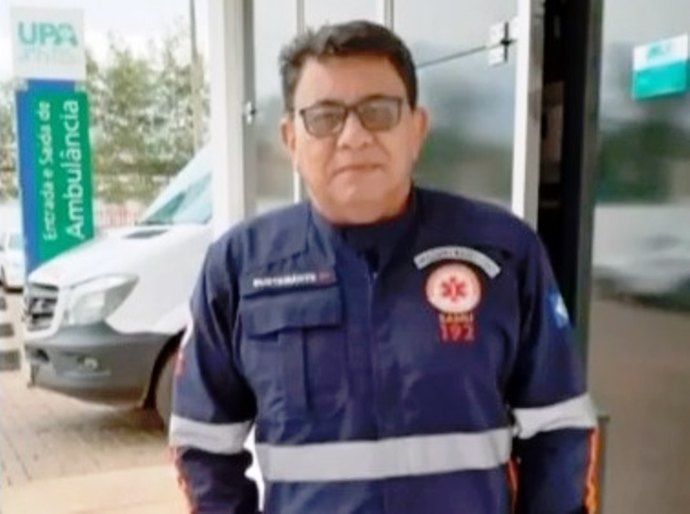 Veja Fotos e Vídeos: Euzébio Bustamante, de 59, que morreu pela Covid 19 é homenageado pelos colegas do Samu