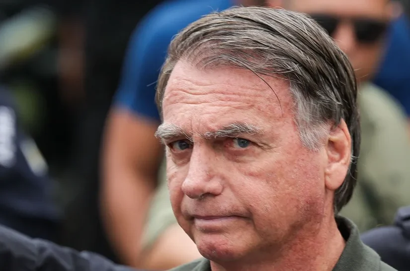 Moraes autoriza exame de ultrassom de Bolsonaro na PF em Brasília