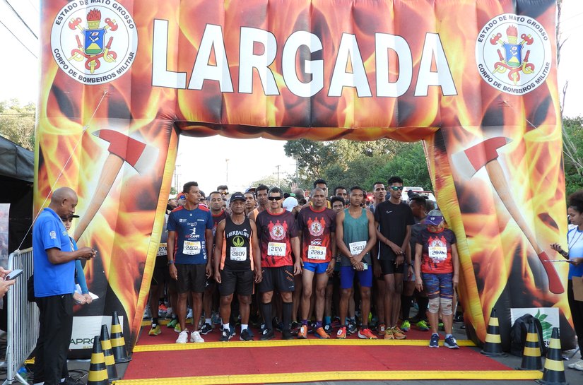 Mais de 2 mil atletas disputam 36ª edição da Corrida Sesc Homens do Fogo neste domingo,24