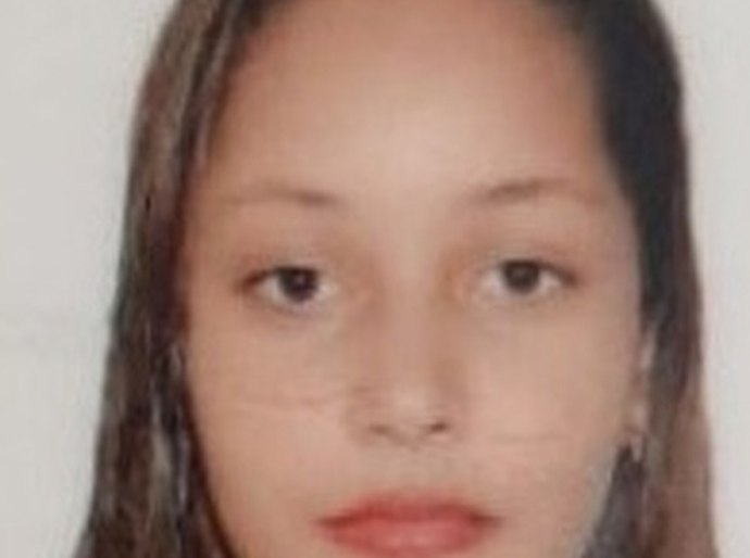 Polícia encontra jovem de 19 morta em casa; Televisão foi roubada