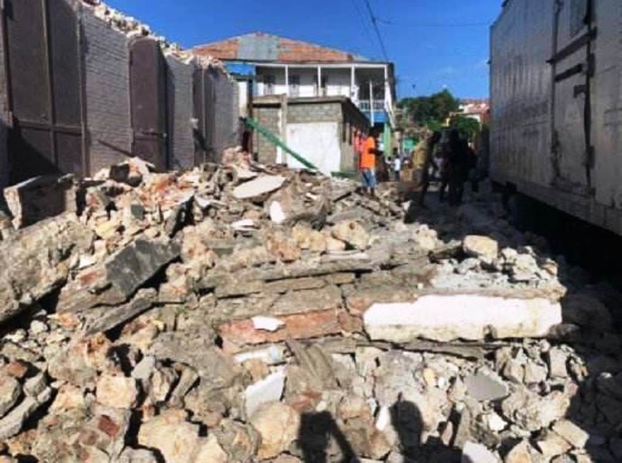 Terremoto de magnitude 7,2 no Haiti deixa ao menos 304 mortos