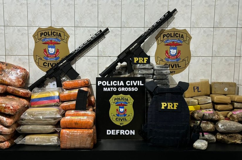 Polícia Civil e PRF apreendem carga de 149 tabletes de maconha e pasta base e cocaína em caminhão boiadeiro em cidade de MT