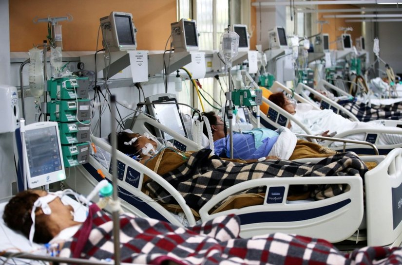 Fiocruz diz que Brasil vive pior momento da pandemia com 10% das mortes registradas no mundo