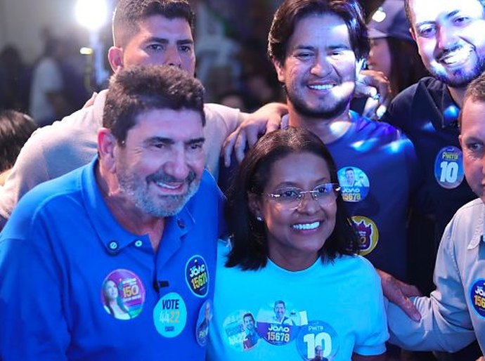 SANGRIA NO PALANQUE: DR. João abandona Wellington e declara apoio a Pivetta — estratégia do senador entra em zona de perigo