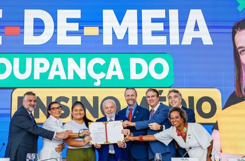 Governo pagará até R$ 9.200 em poupança para estudantes de baixa renda concluírem ensino médio