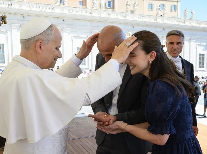 Influenciadores católicos de Mato Grosso encontram o Papa Leão XIV durante Jubileu em Roma