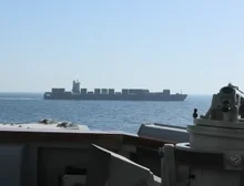 Navio cargueiro do Irã é apreendido após tentar furar o bloqueio dos EUA