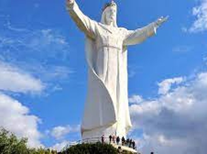 Conheça estátuas de Cristo ao redor do mundo maiores que o Redentor no Rio