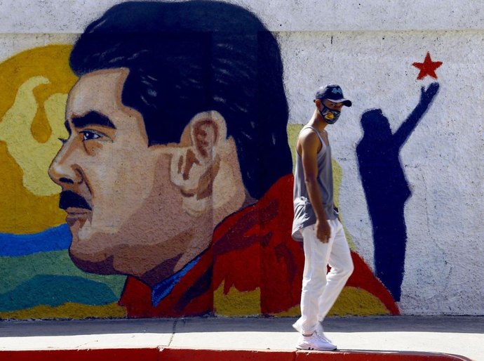 Chavismo celebra eleições parlamentares quase sem oposição com objetivo simbólico de enterrar Guaidó