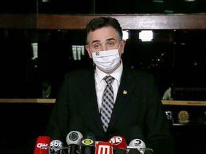 Pacheco diz que Congresso não aceitará 'retrocesso' nem 'frustração das eleições'