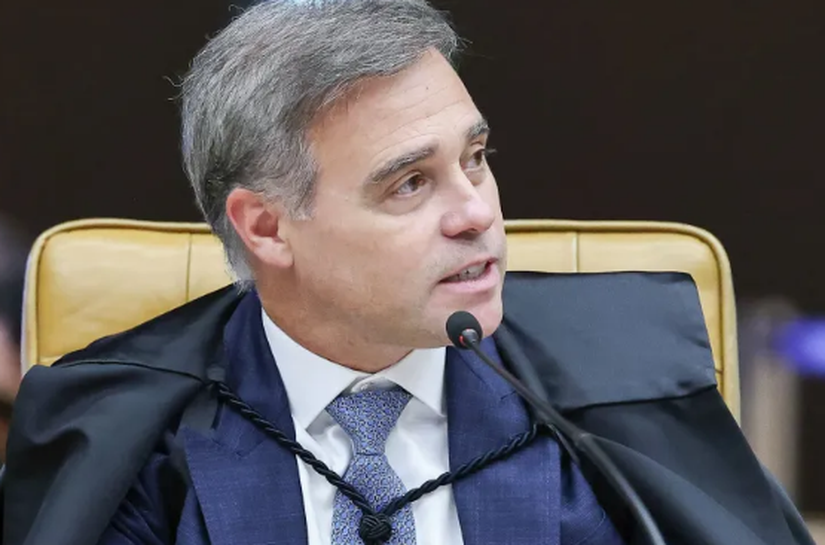 Mendonça avalia medida após troca na PF em caso que cita Lulinha