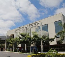 Banco terá que pagar multa por descumprir “Lei da Fila” em Cuiabá, diz TJMT