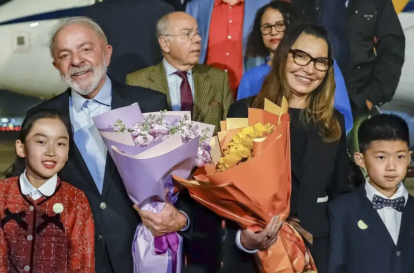 Lula se reúne com empresários chineses em Pequim