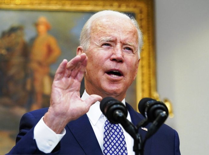 Biden reafirma que pretende encerrar retirada do Afeganistão no prazo de 31 de agosto