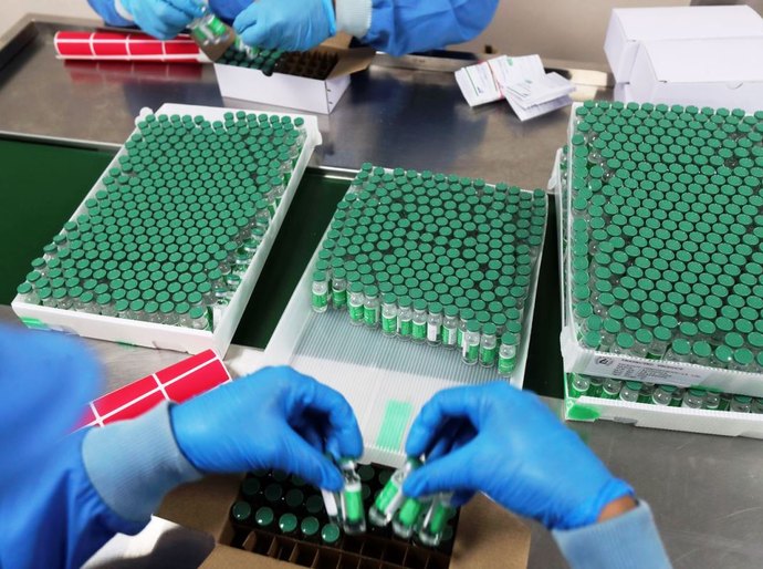 Anvisa dá o registro definitivo para a vacina da AstraZeneca/Oxford