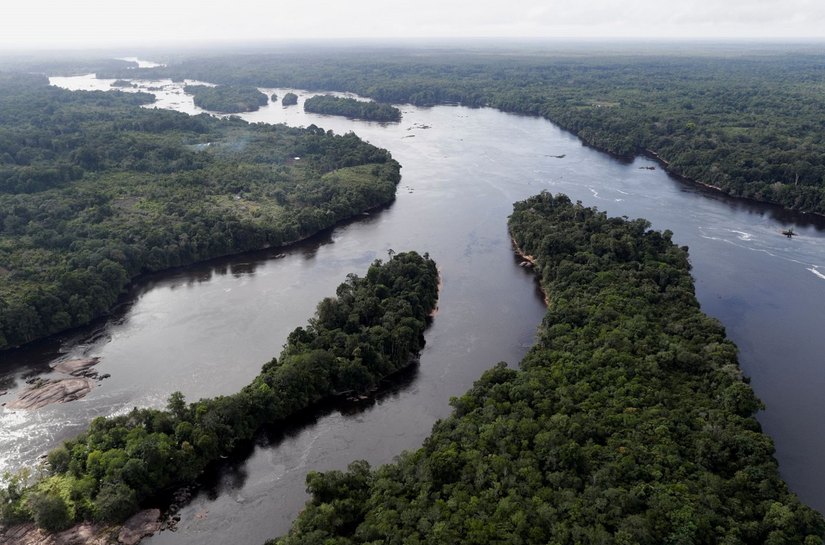Com general, com Congresso, com tudo: Brasil esquece a COP26 e abre a porteira ao garimpo na Amazônia