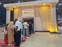 Dez Pragas do Egito e Travessia do Mar Vermelho: exposição imersiva na Expo Cristã conduz visitantes para trecho do Antigo Testamento